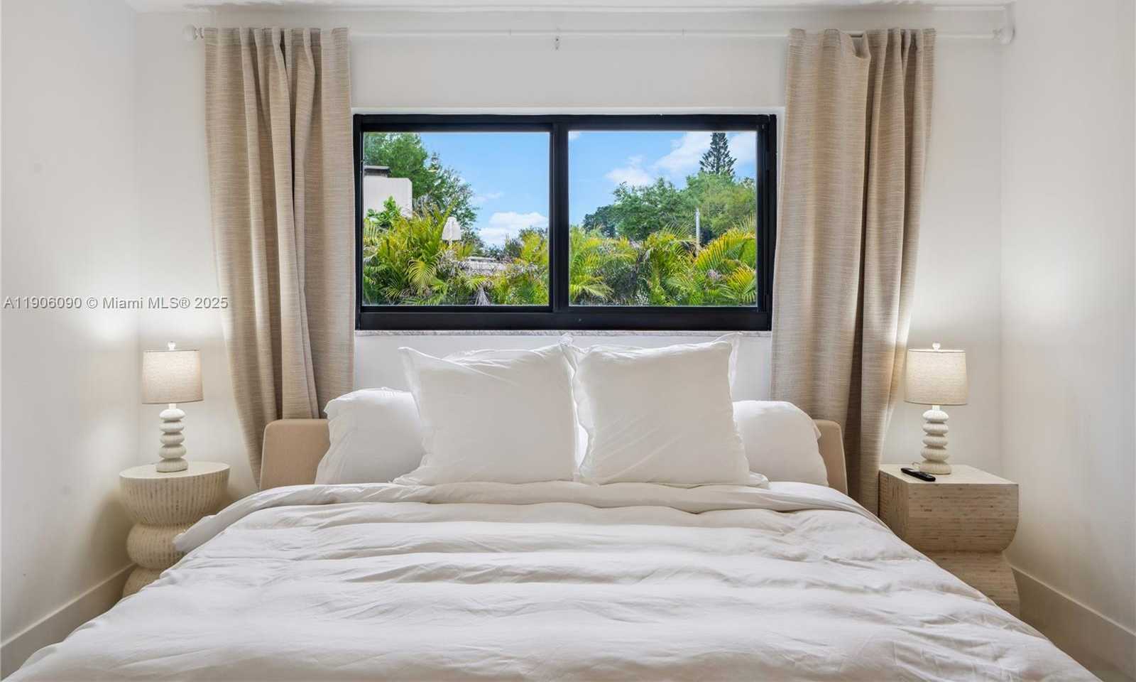 Small Image of 9600 SOUTH WEST 147TH ST, Miami Number 36