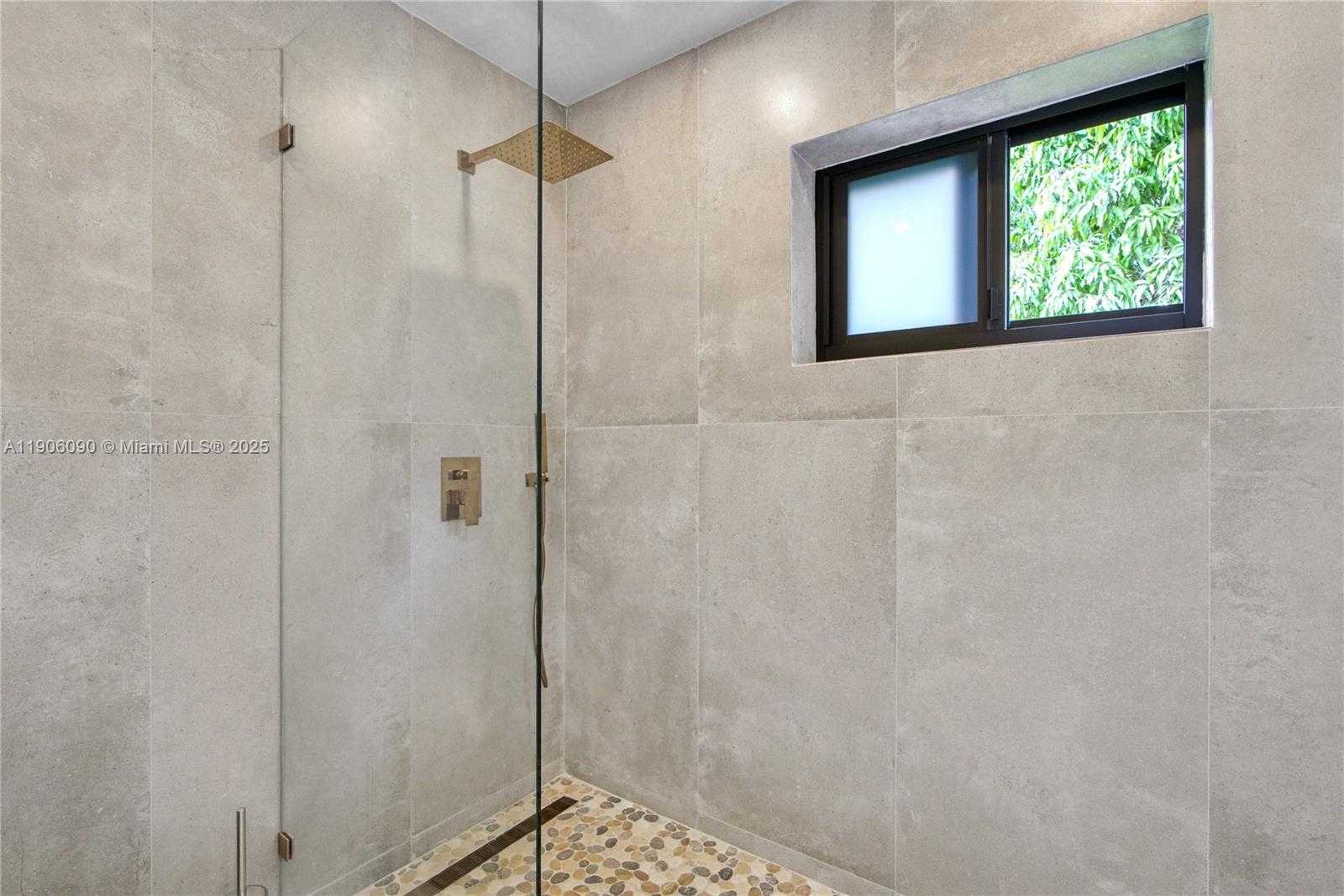 Small Image of 9600 SOUTH WEST 147TH ST, Miami Number 38