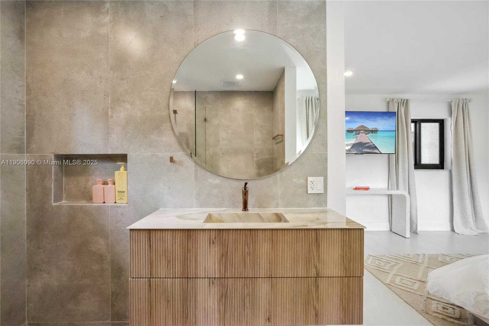 Small Image of 9600 SOUTH WEST 147TH ST, Miami Number 40