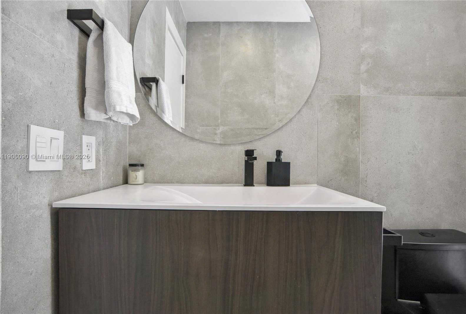 Small Image of 9600 SOUTH WEST 147TH ST, Miami Number 50