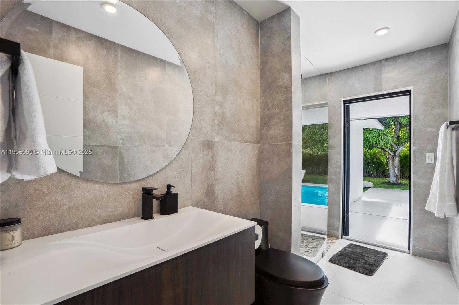 Small Image of 9600 SOUTH WEST 147TH ST, Miami Number 52