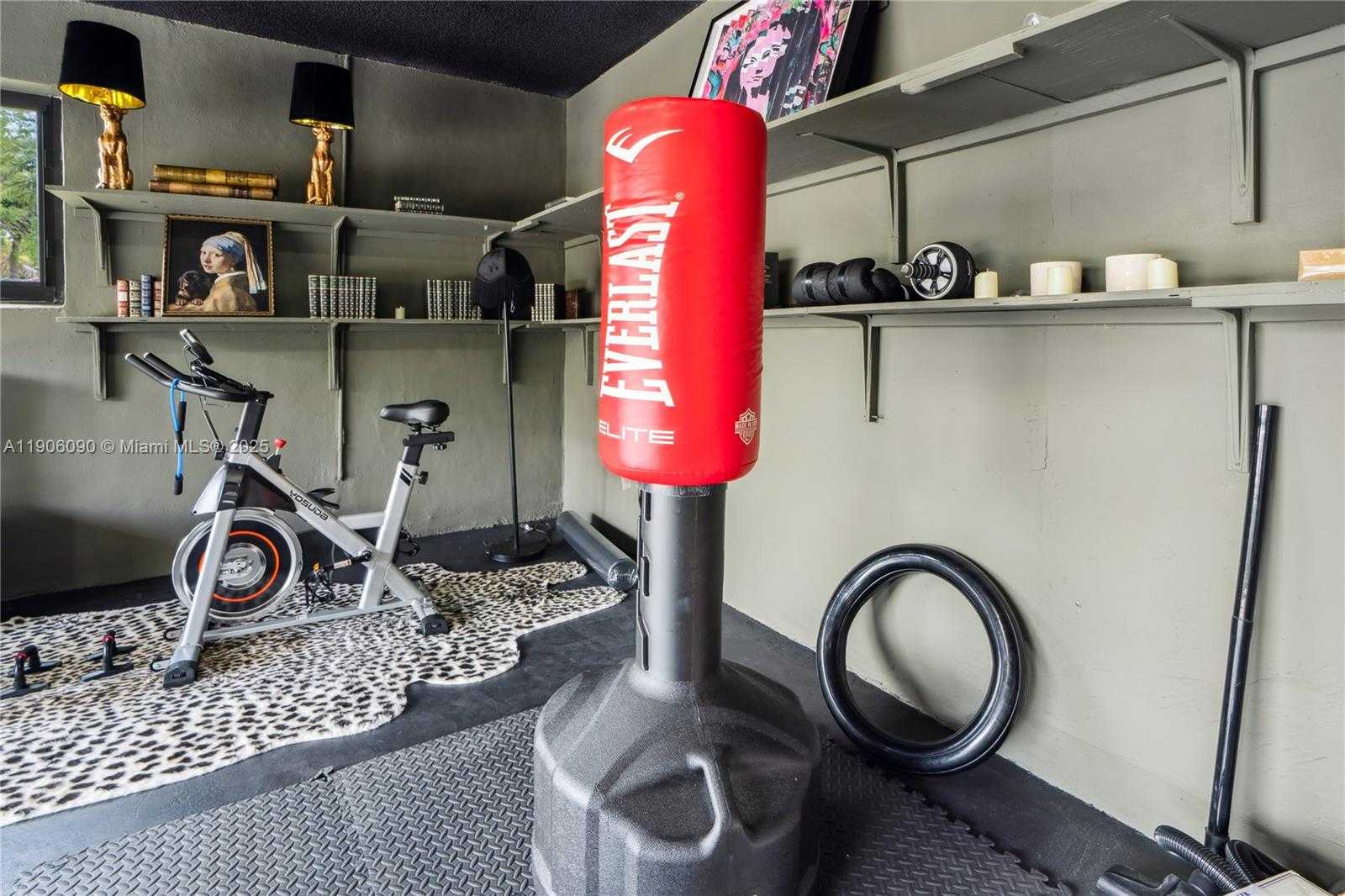 Small Image of 9600 SOUTH WEST 147TH ST, Miami Number 58