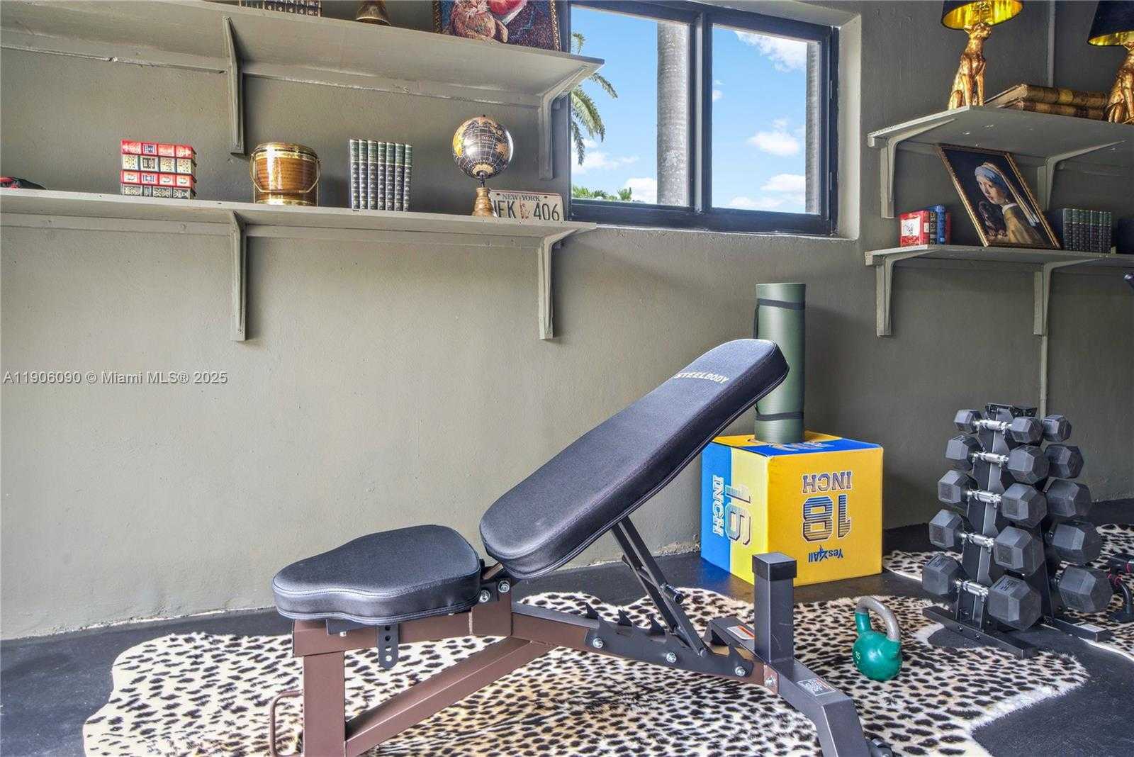 Small Image of 9600 SOUTH WEST 147TH ST, Miami Number 65