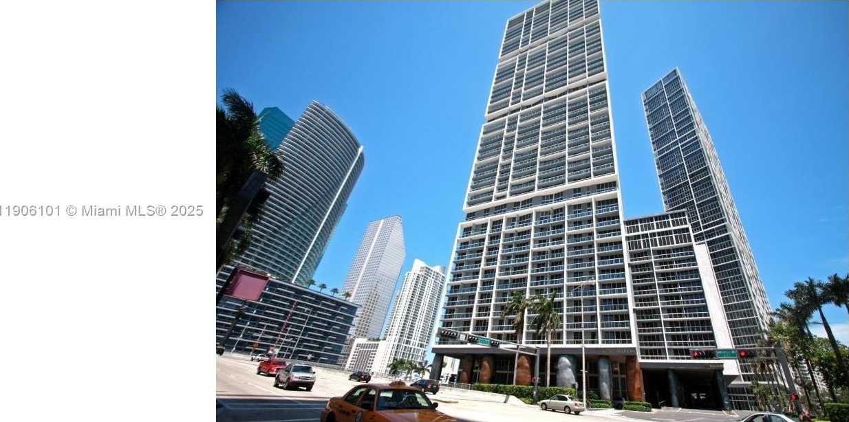 Small Image of 495 BRICKELL AVE #5008, Miami Number 7