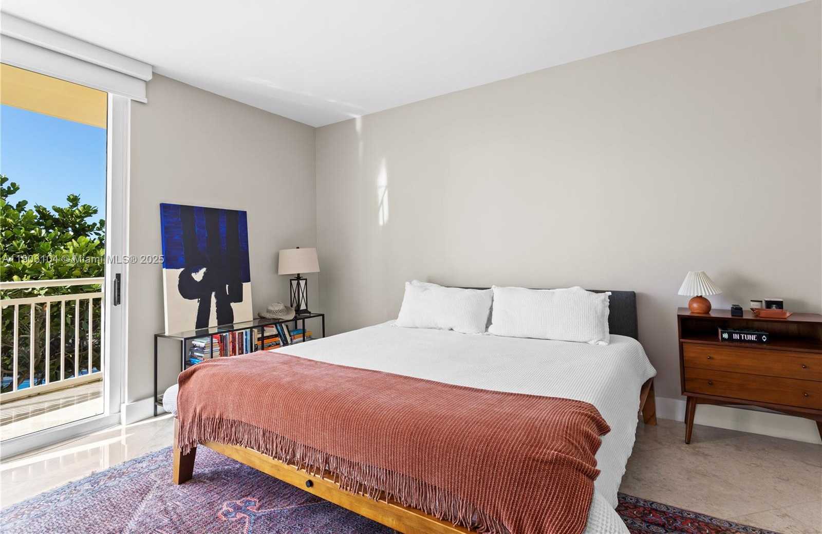 Small Image of 2475 BRICKELL AVE #708, Miami Number 17