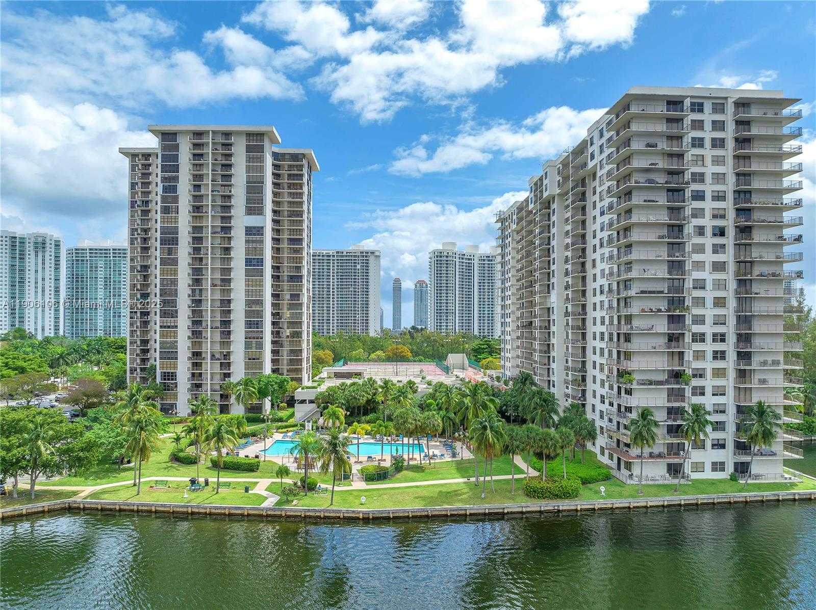 Small Image of 18181 NORTH EAST 31ST CT #107, Aventura Number 37