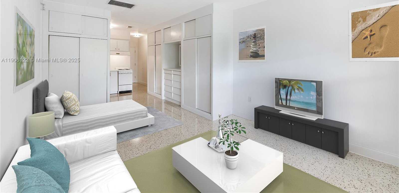 Small Image of 33 SALAMANCA AVE #2FL, Coral Gables Number 1