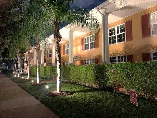 Small Image of 33 SALAMANCA AVE #2FL, Coral Gables Number 7