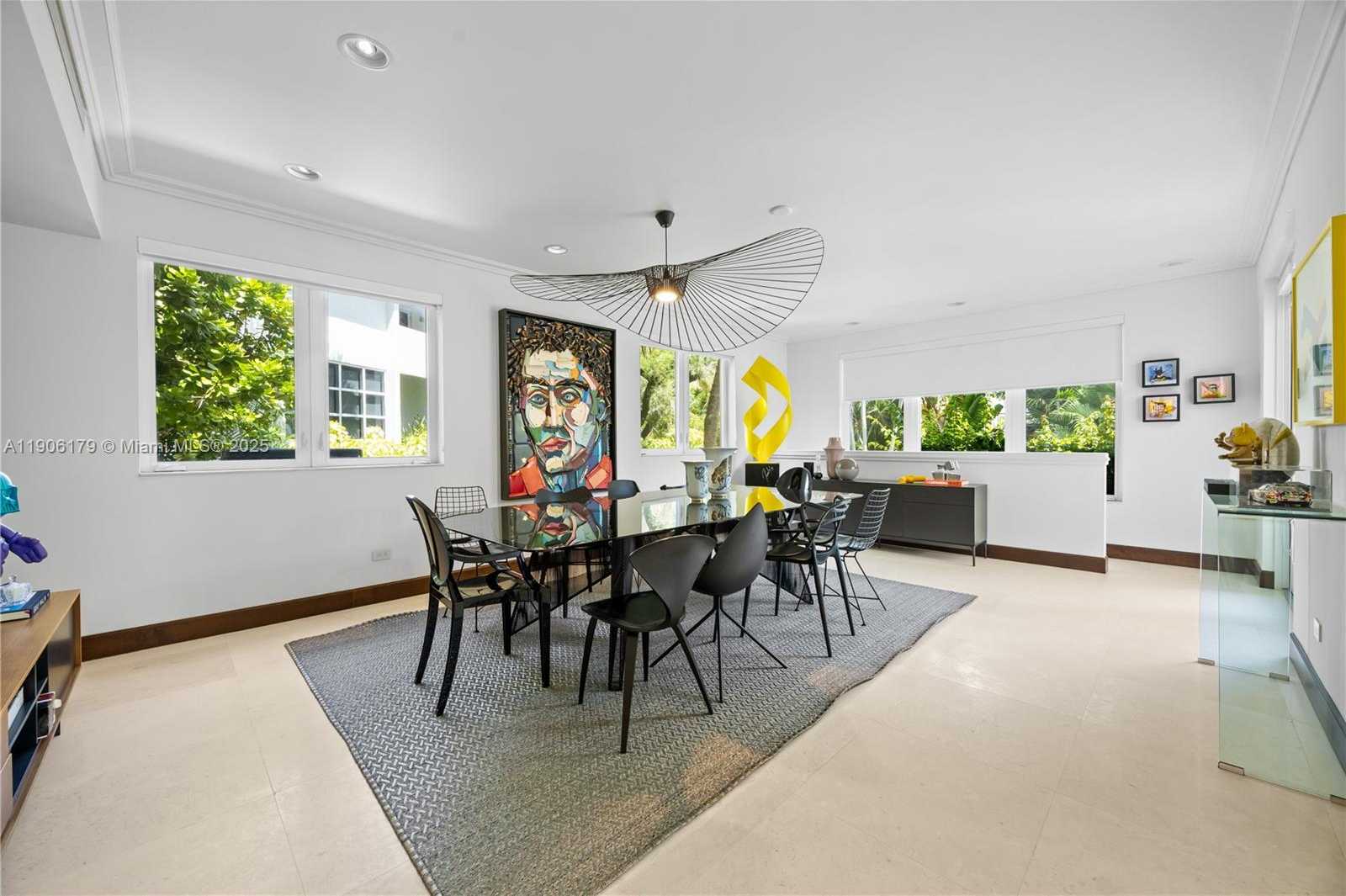 Small Image of 7141 EAST LAGO DR, Coral Gables Number 10