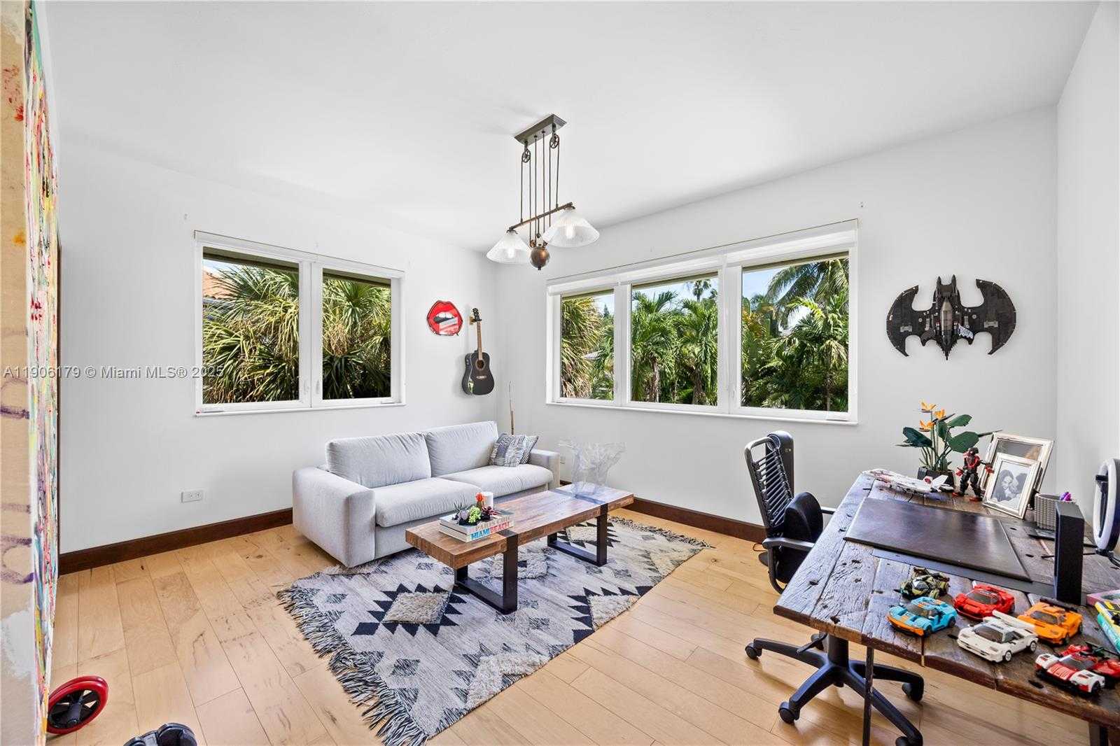 Small Image of 7141 EAST LAGO DR, Coral Gables Number 18