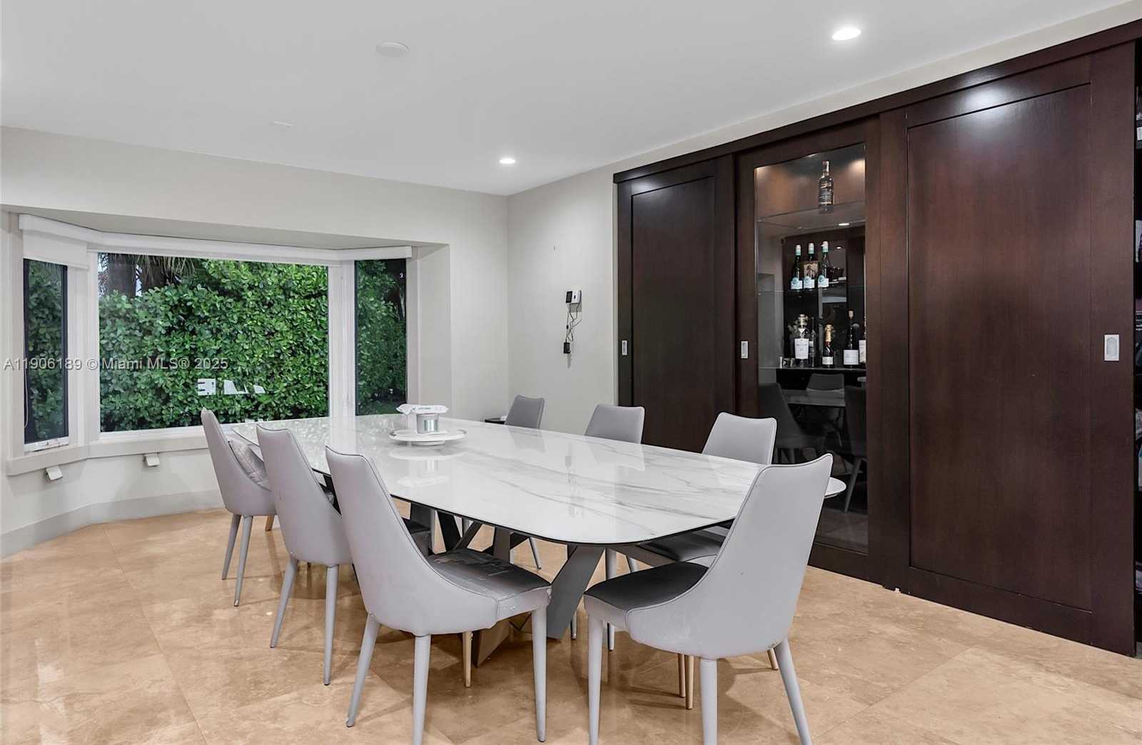 Small Image of 415 ROVINO AVE, Coral Gables Number 24