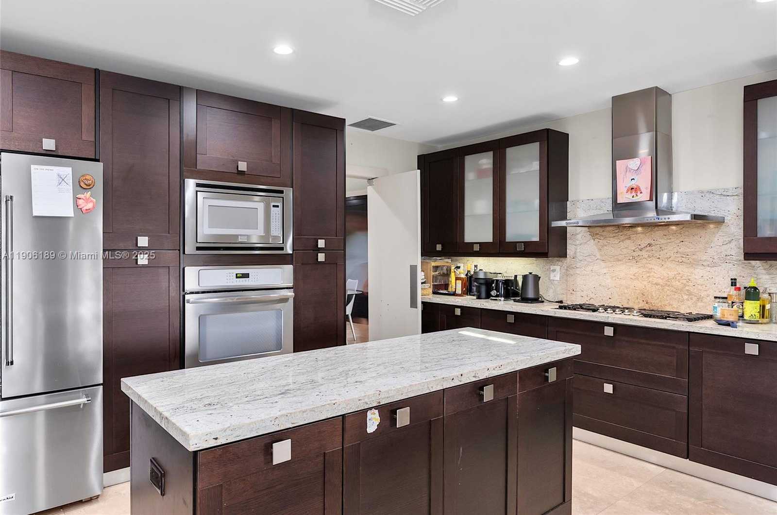 Small Image of 415 ROVINO AVE, Coral Gables Number 28