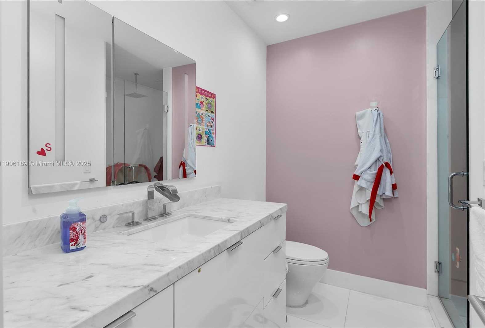 Small Image of 415 ROVINO AVE, Coral Gables Number 46