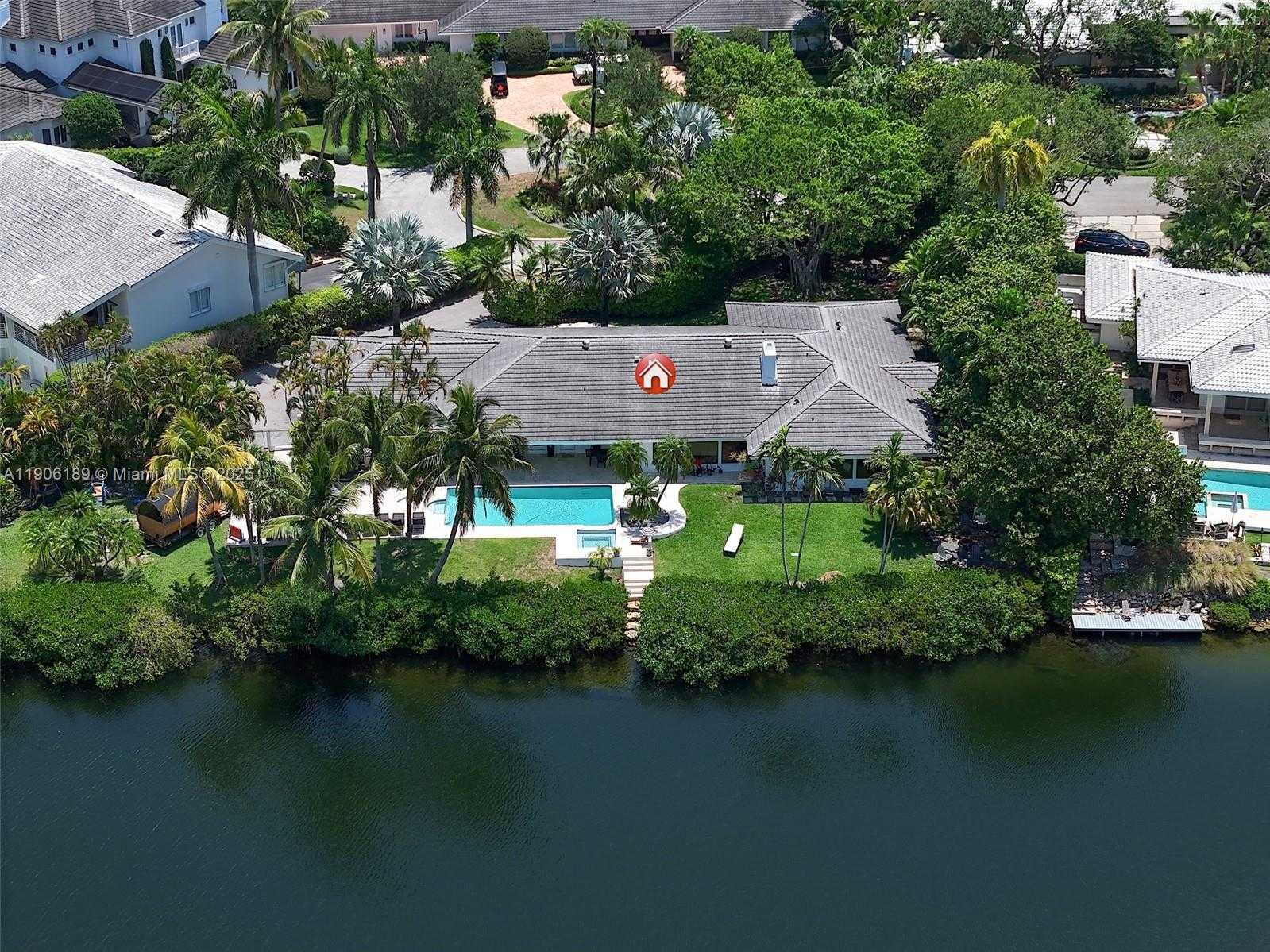 Small Image of 415 ROVINO AVE, Coral Gables Number 8