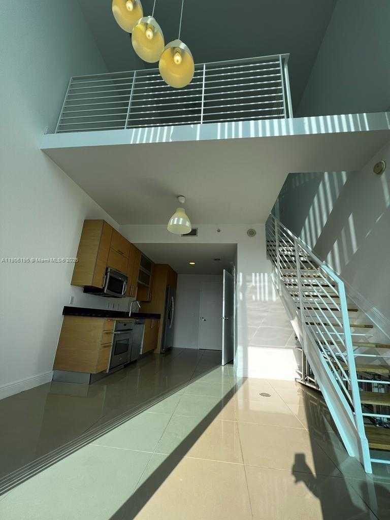 Small Image of 60 SOUTH WEST 13TH ST #3003, Miami Number 7