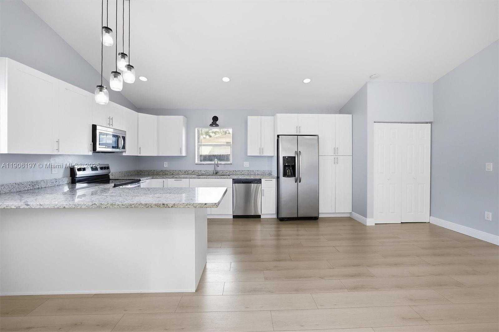 Small Image of 13550 SOUTH WEST 286TH TER #13550, Homestead Number 10