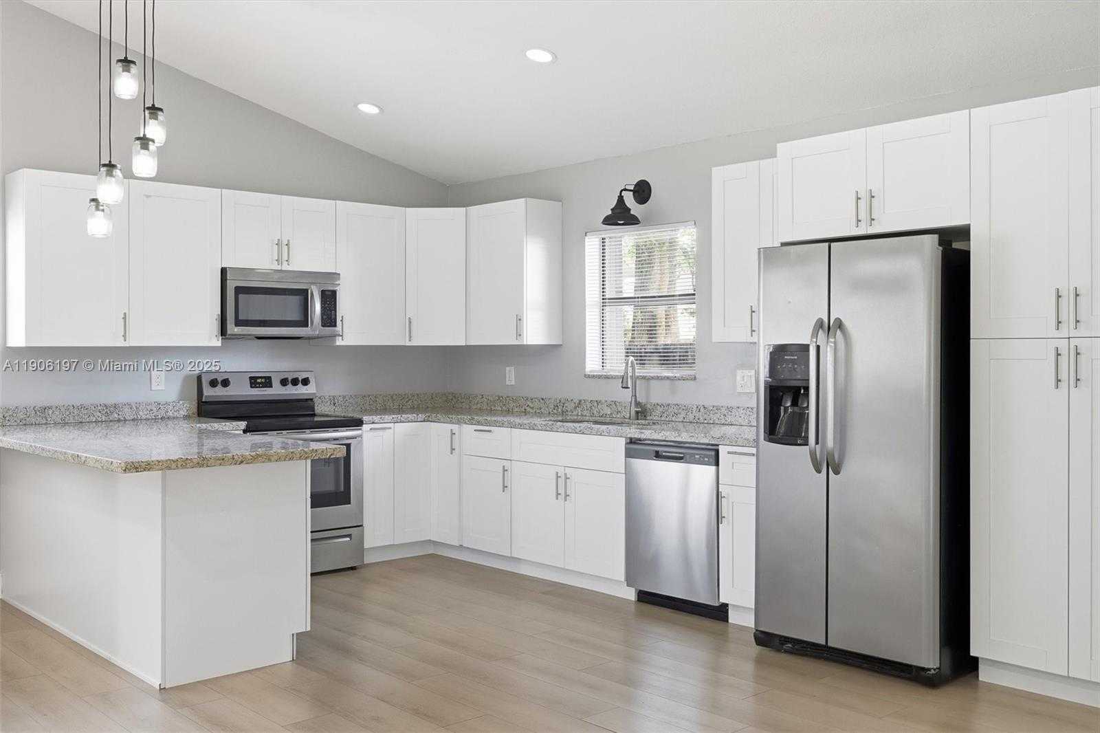 Small Image of 13550 SOUTH WEST 286TH TER #13550, Homestead Number 12