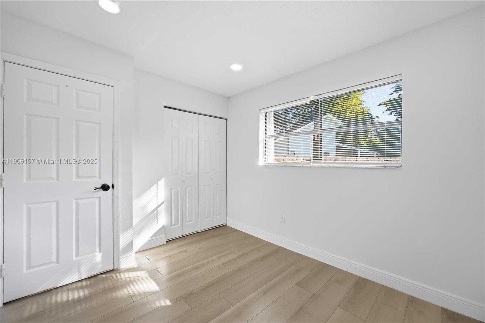 Small Image of 13550 SOUTH WEST 286TH TER #13550, Homestead Number 26