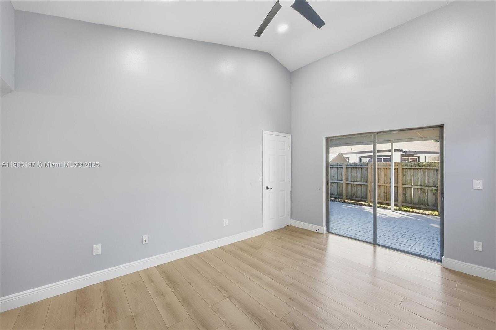 Small Image of 13550 SOUTH WEST 286TH TER #13550, Homestead Number 28