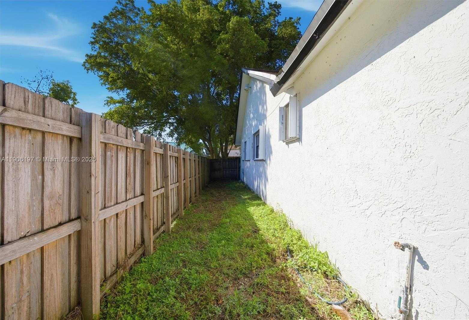 Small Image of 13550 SOUTH WEST 286TH TER #13550, Homestead Number 41