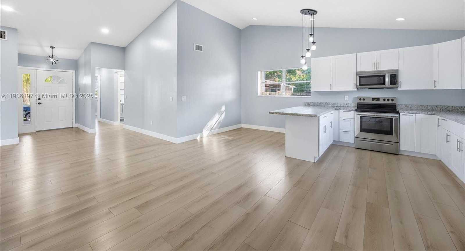 Small Image of 13550 SOUTH WEST 286TH TER #13550, Homestead Number 7