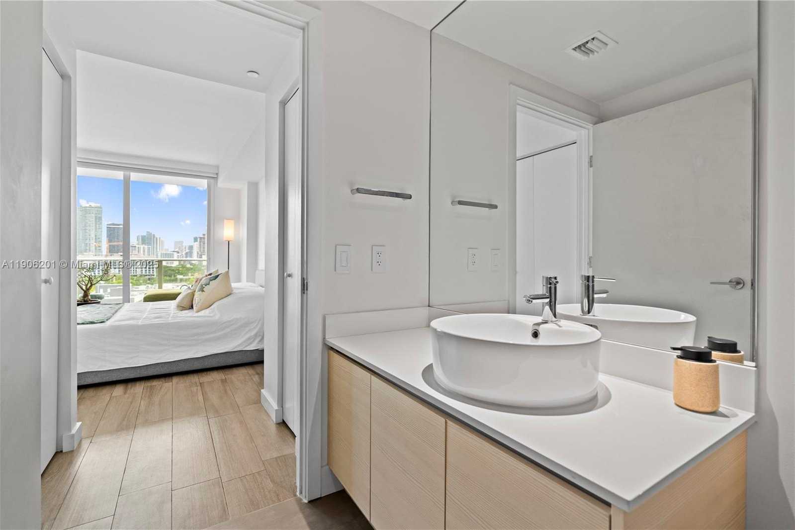 Small Image of 4250 BISCAYNE BLVD #1218, Miami Number 12