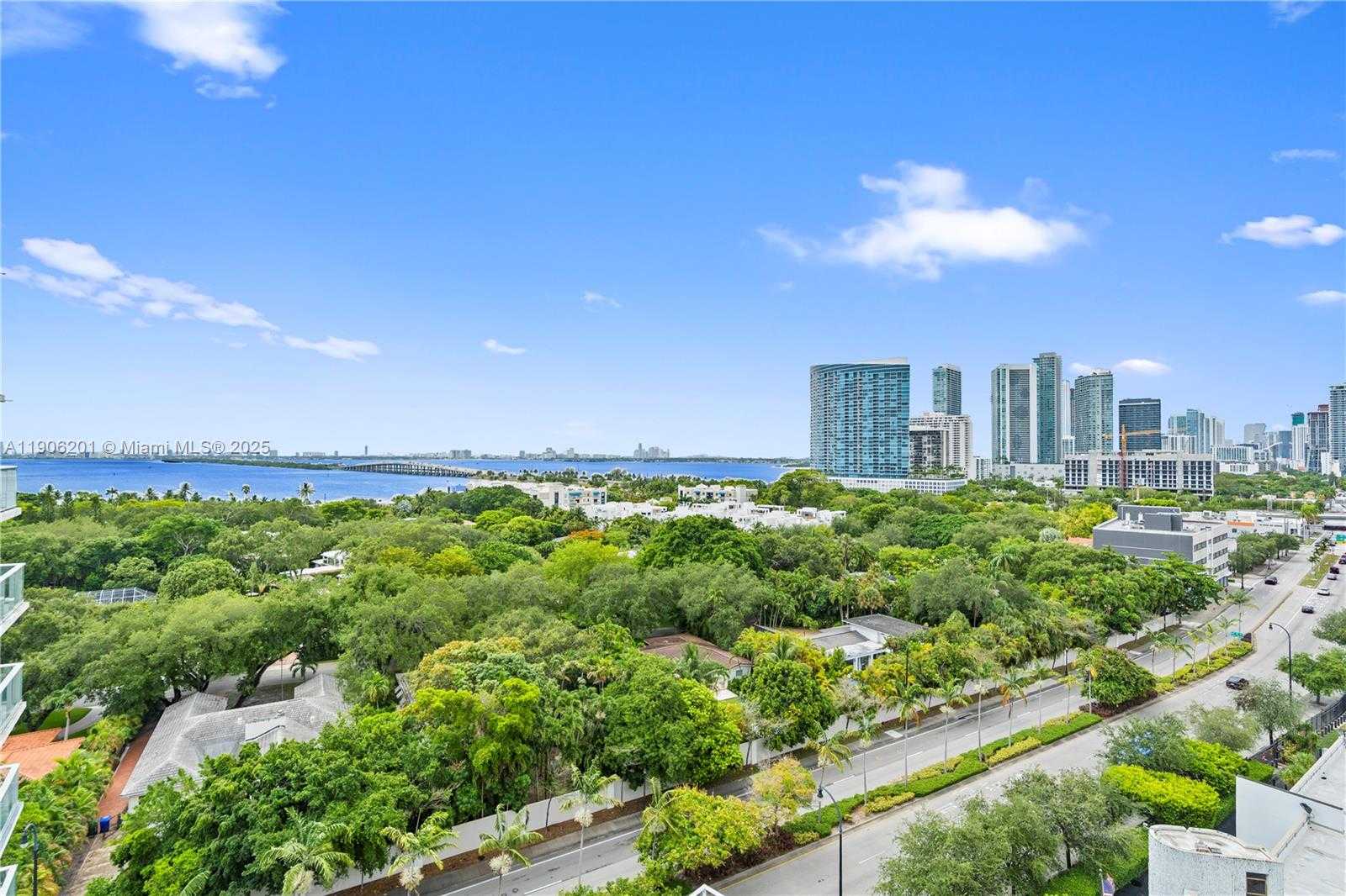 Small Image of 4250 BISCAYNE BLVD #1218, Miami Number 3