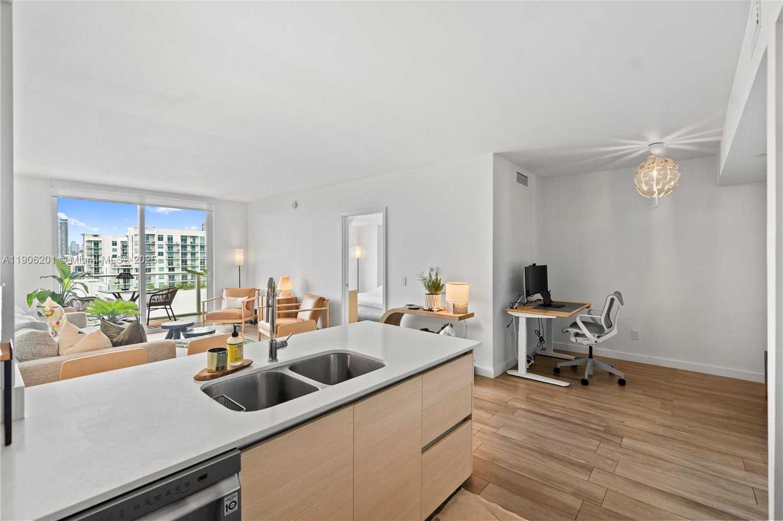 Small Image of 4250 BISCAYNE BLVD #1218, Miami Number 7