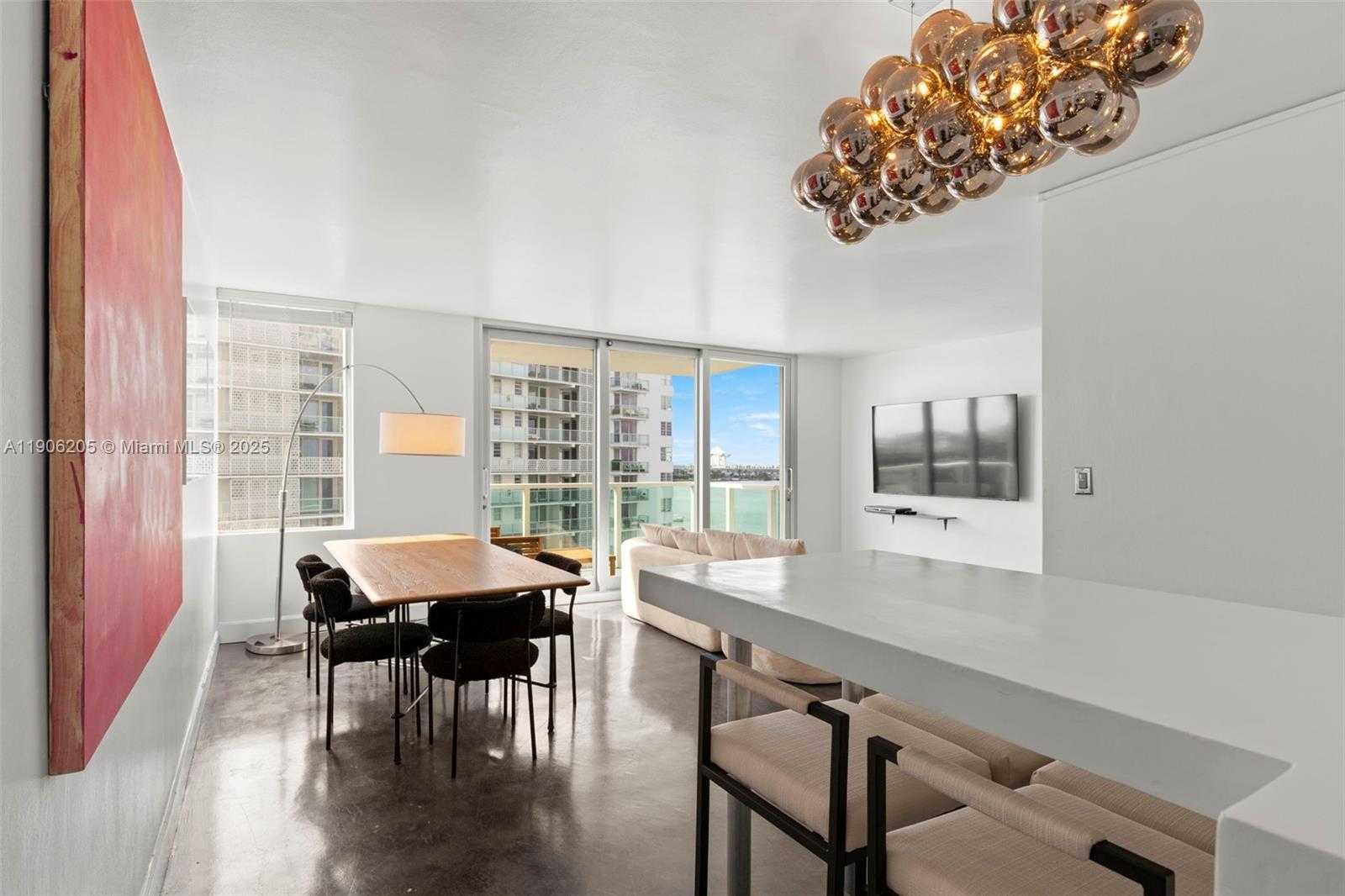 Small Image of 1000 WEST AVE #1029, Miami Beach Number 13