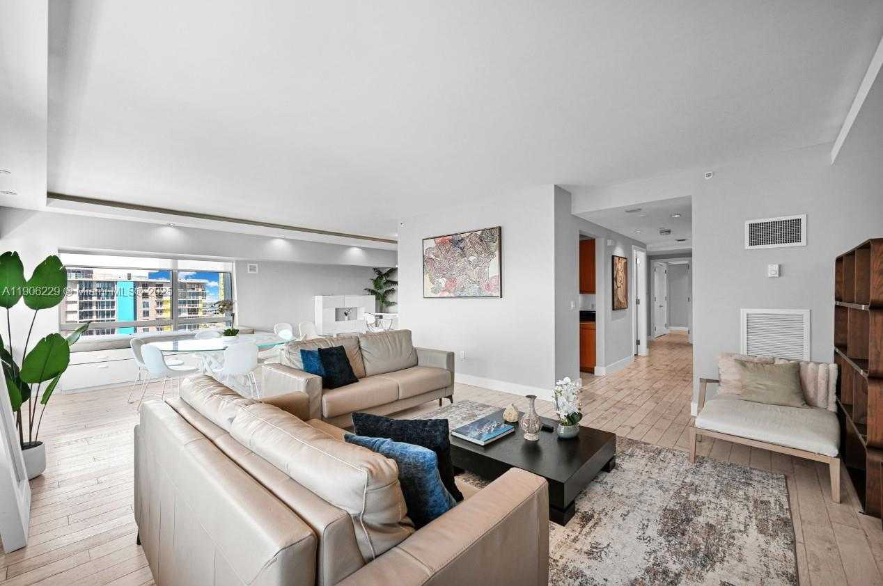 Small Image of 1435 BRICKELL AVE #3401, Miami Number 32