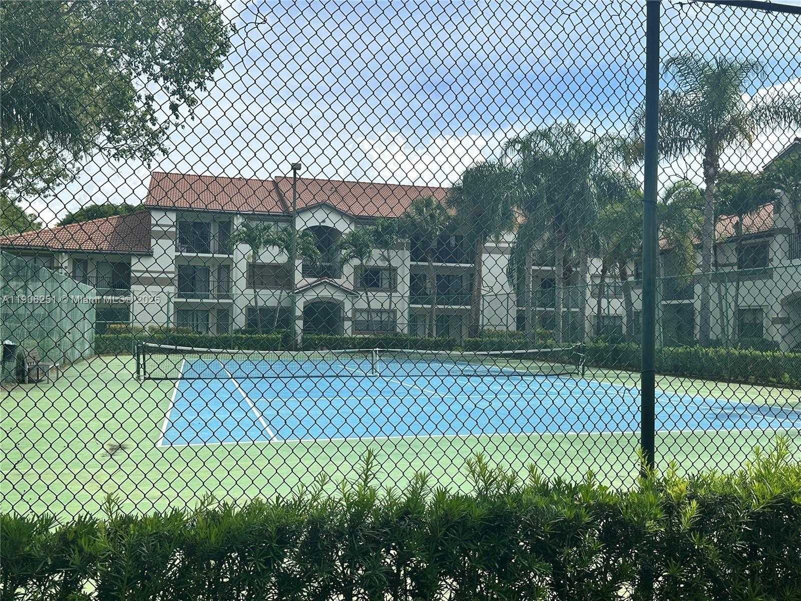 Small Image of 650 SOUTH PARK RD #35-5, Hollywood Number 12