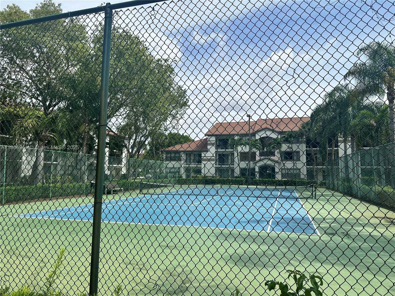 Small Image of 650 SOUTH PARK RD #35-5, Hollywood Number 14