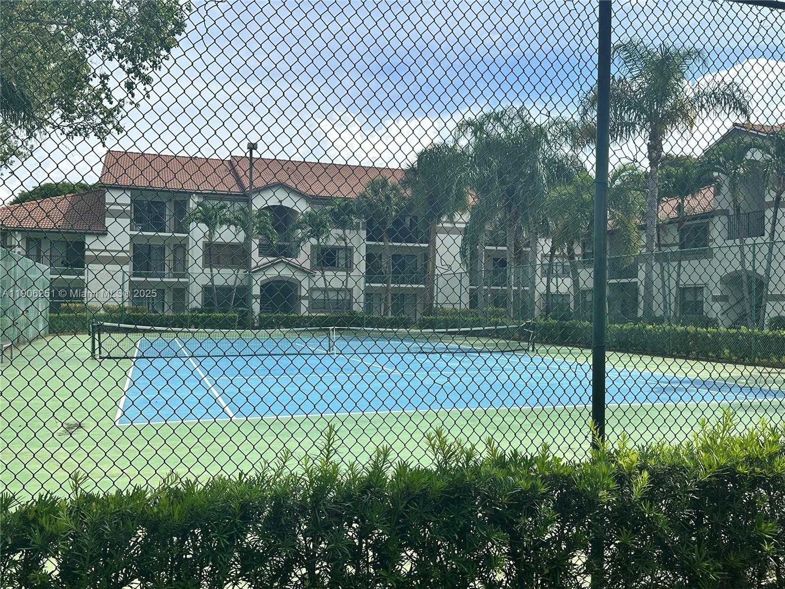 Small Image of 650 SOUTH PARK RD #35-5, Hollywood Number 15