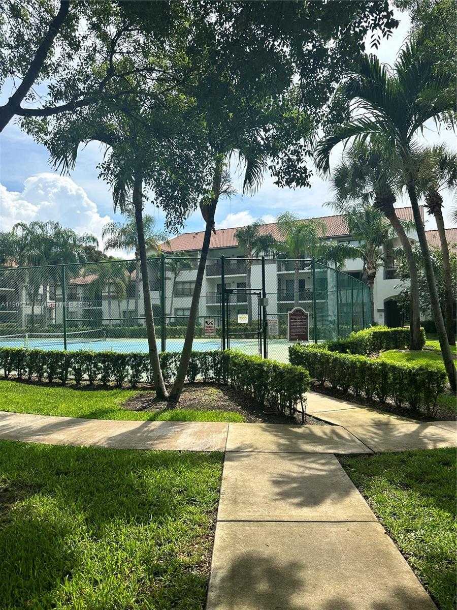 Small Image of 650 SOUTH PARK RD #35-5, Hollywood Number 20