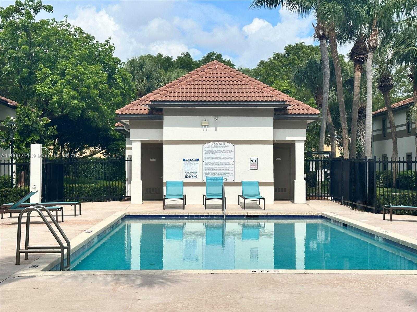 Small Image of 650 SOUTH PARK RD #35-5, Hollywood Number 21