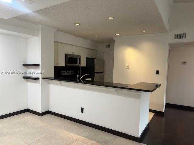 Small Image of 650 SOUTH PARK RD #35-5, Hollywood Number 27