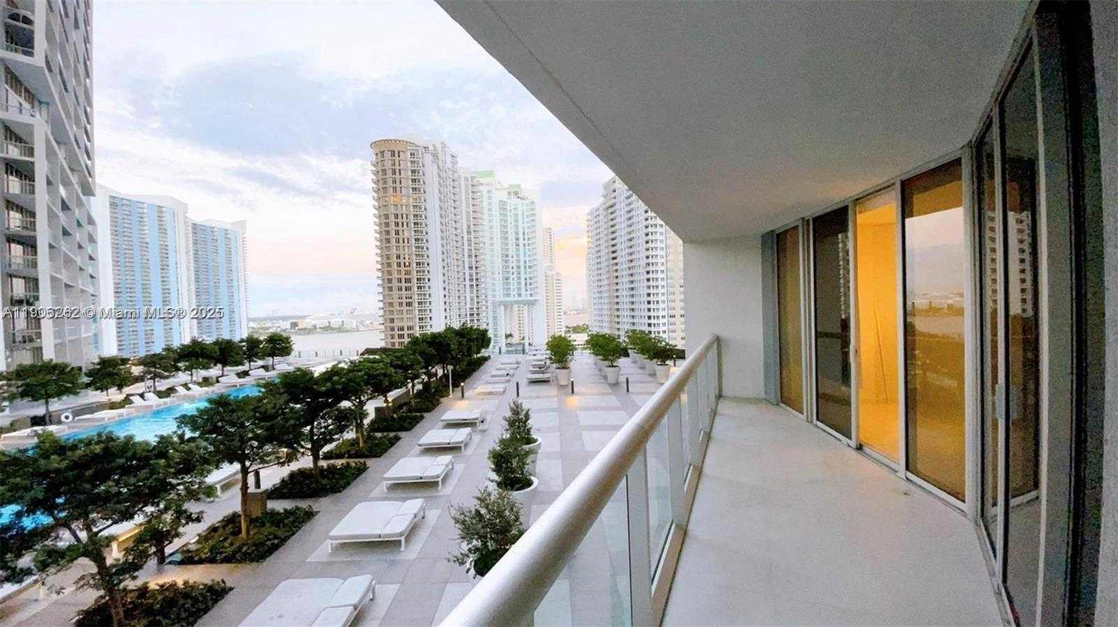 Small Image of 495 BRICKELL AVE #1606, Miami Number 6