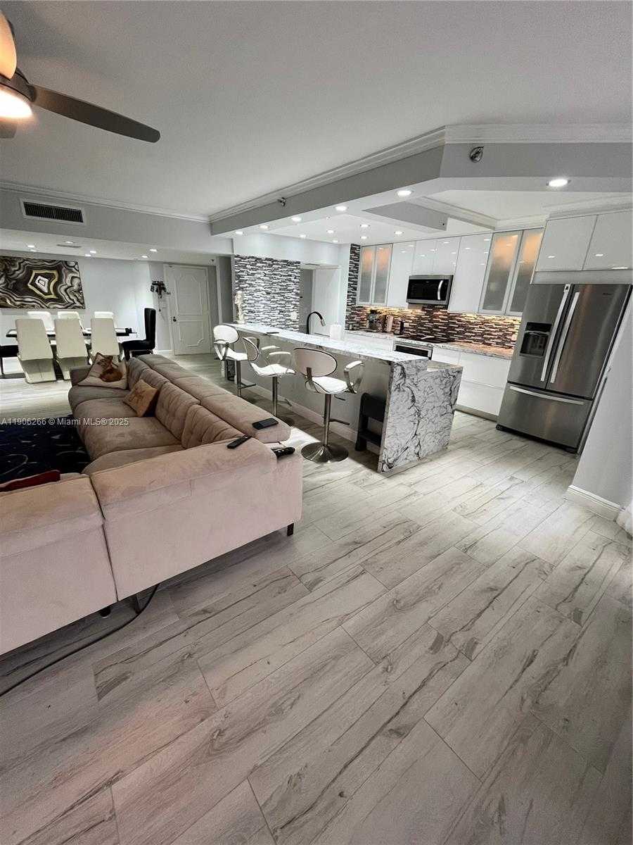 Small Image of 300 THREE ISLANDS BLVD #PH3A, Hallandale Beach Number 31