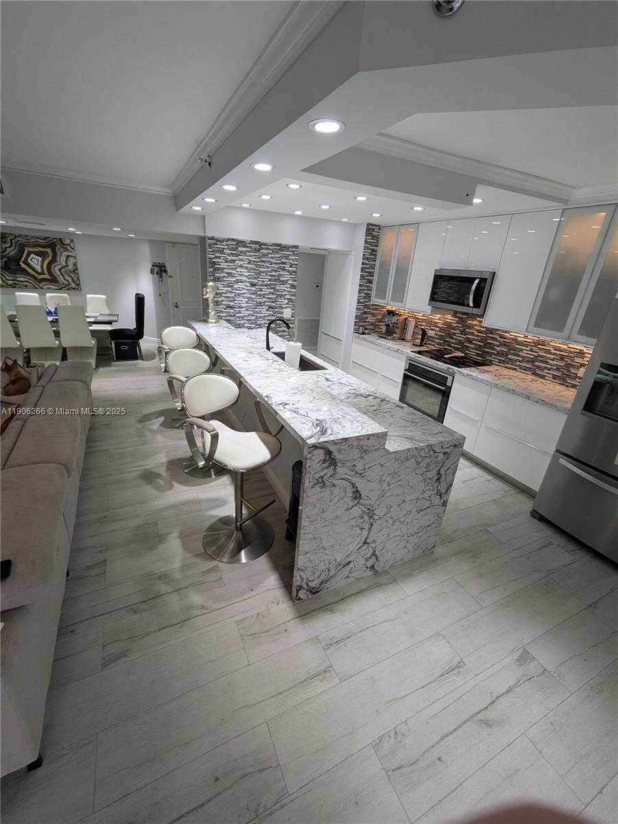 Small Image of 300 THREE ISLANDS BLVD #PH3A, Hallandale Beach Number 39