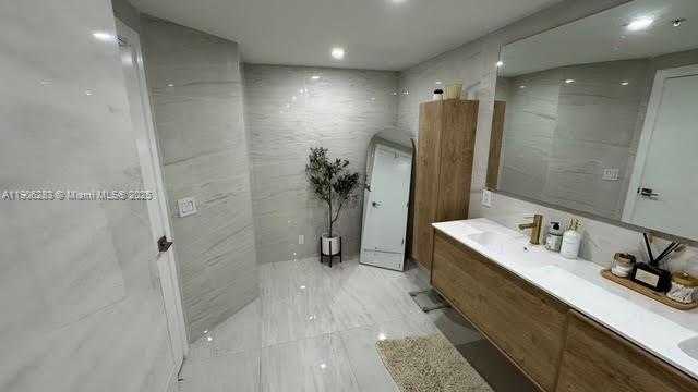 Small Image of 3000 NORTH EAST 188TH ST #402, Aventura Number 37