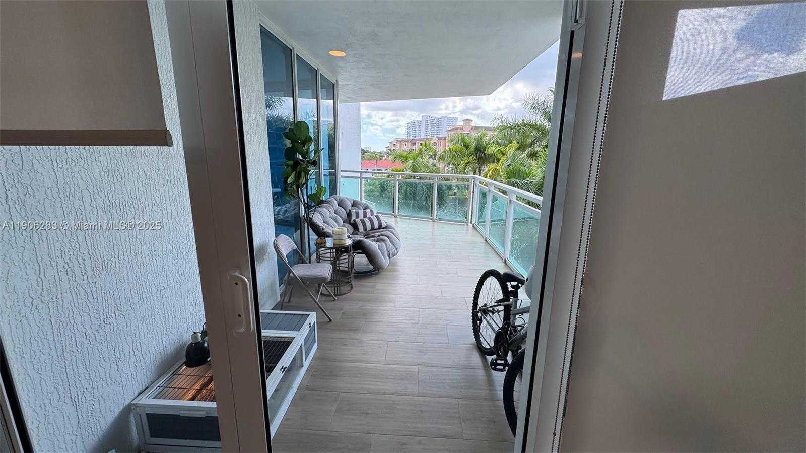 Small Image of 3000 NORTH EAST 188TH ST #402, Aventura Number 46