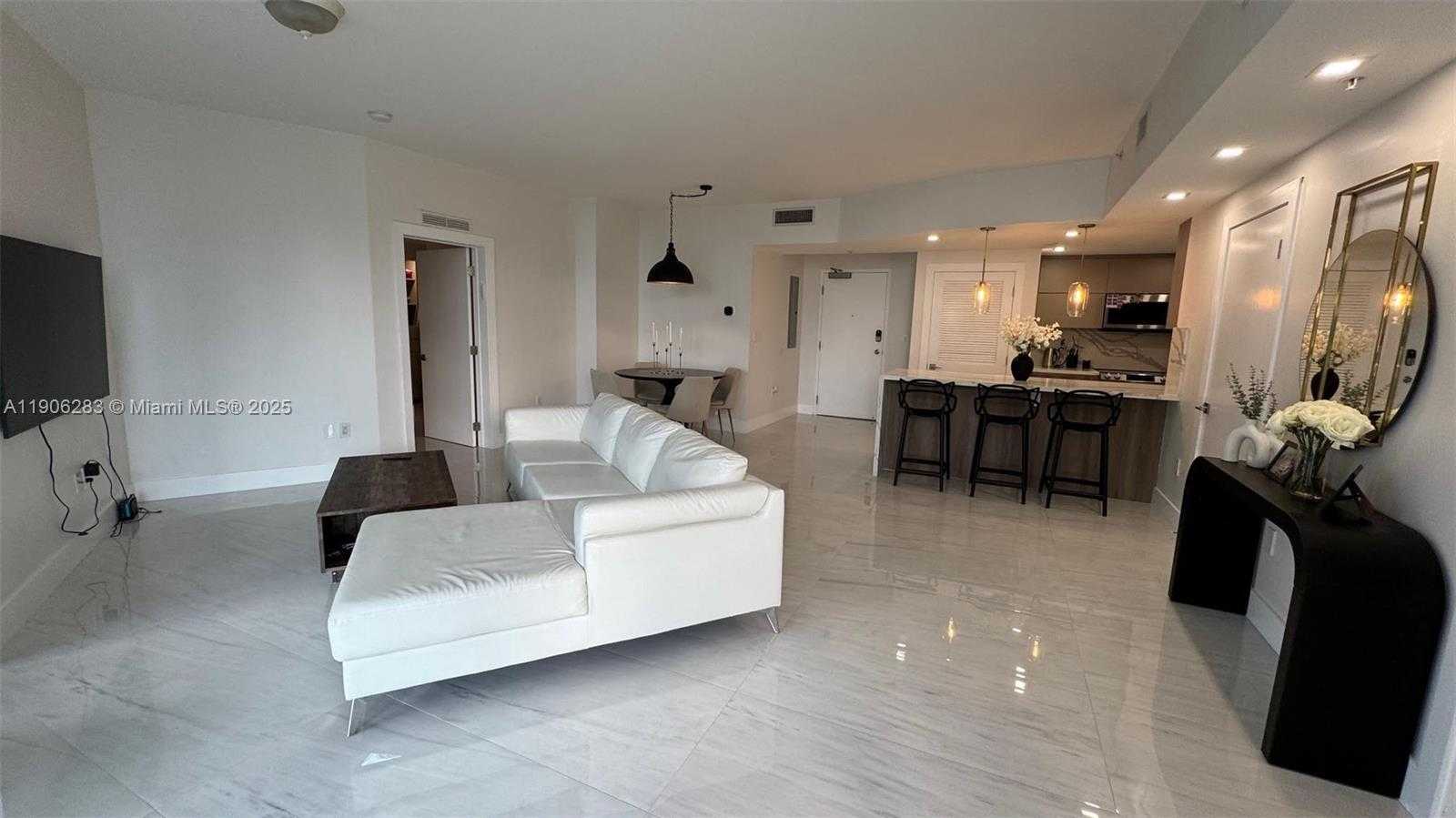 Small Image of 3000 NORTH EAST 188TH ST #402, Aventura Number 9
