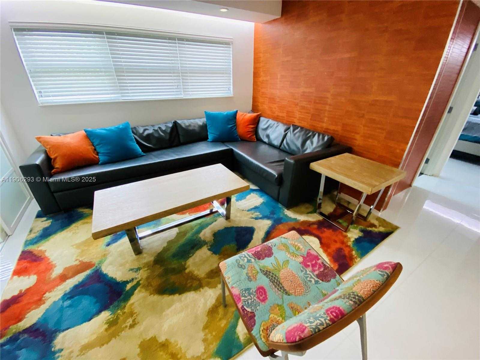 Small Image of 1881 WASHINGTON AVE #2D, Miami Beach Number 7