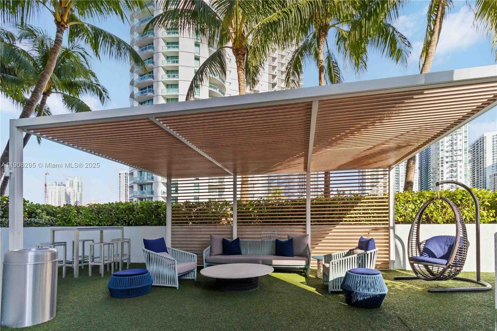 Small Image of 90 SOUTH WEST 3RD ST #4305, Miami Number 13