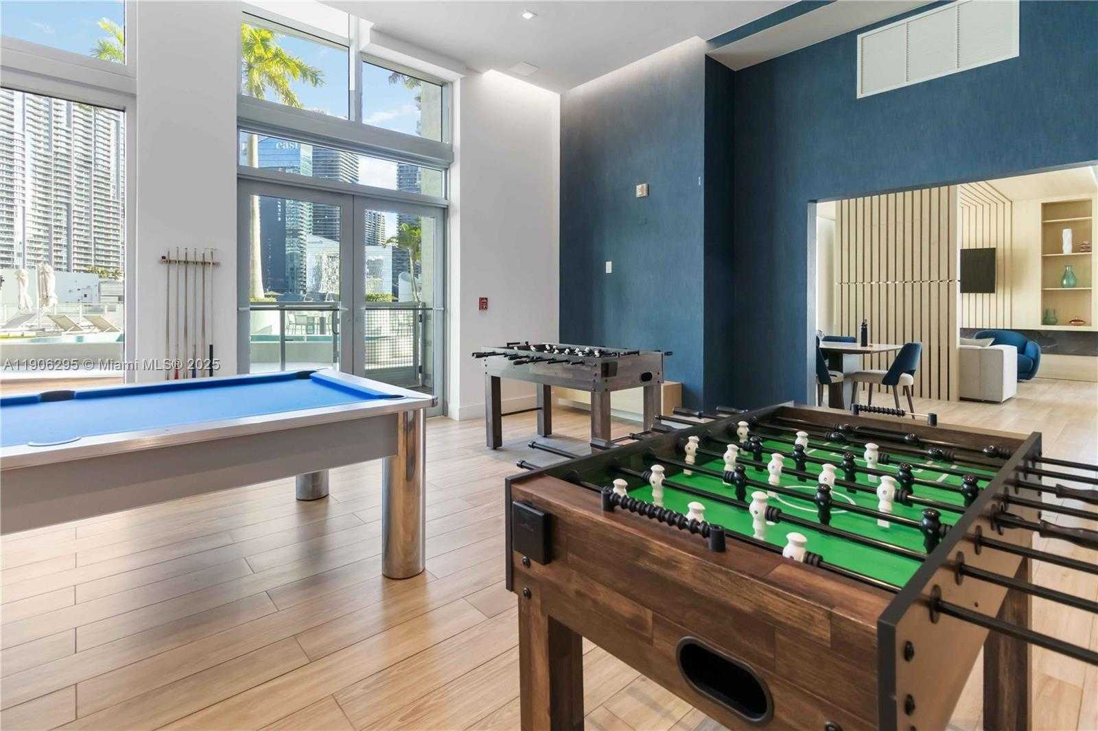 Small Image of 90 SOUTH WEST 3RD ST #4305, Miami Number 48