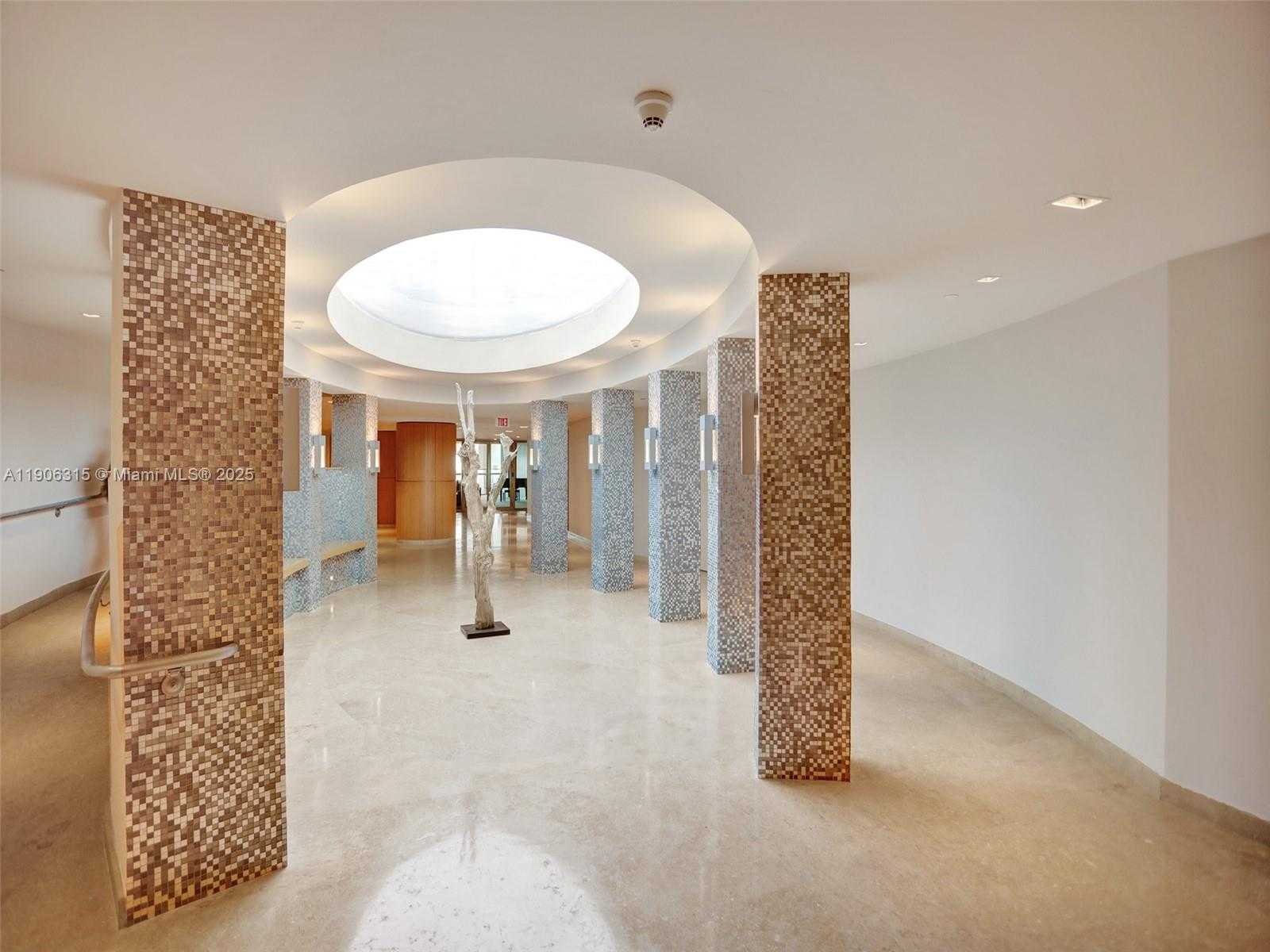 Small Image of 900 BISCAYNE BLVD #501, Miami Number 15