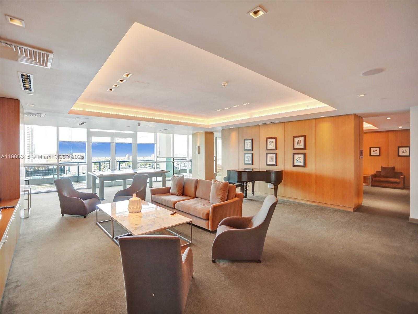 Small Image of 900 BISCAYNE BLVD #501, Miami Number 16