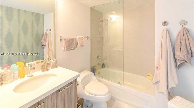 Small Image of 6700 INDIAN CREEK DR #908, Miami Beach Number 21