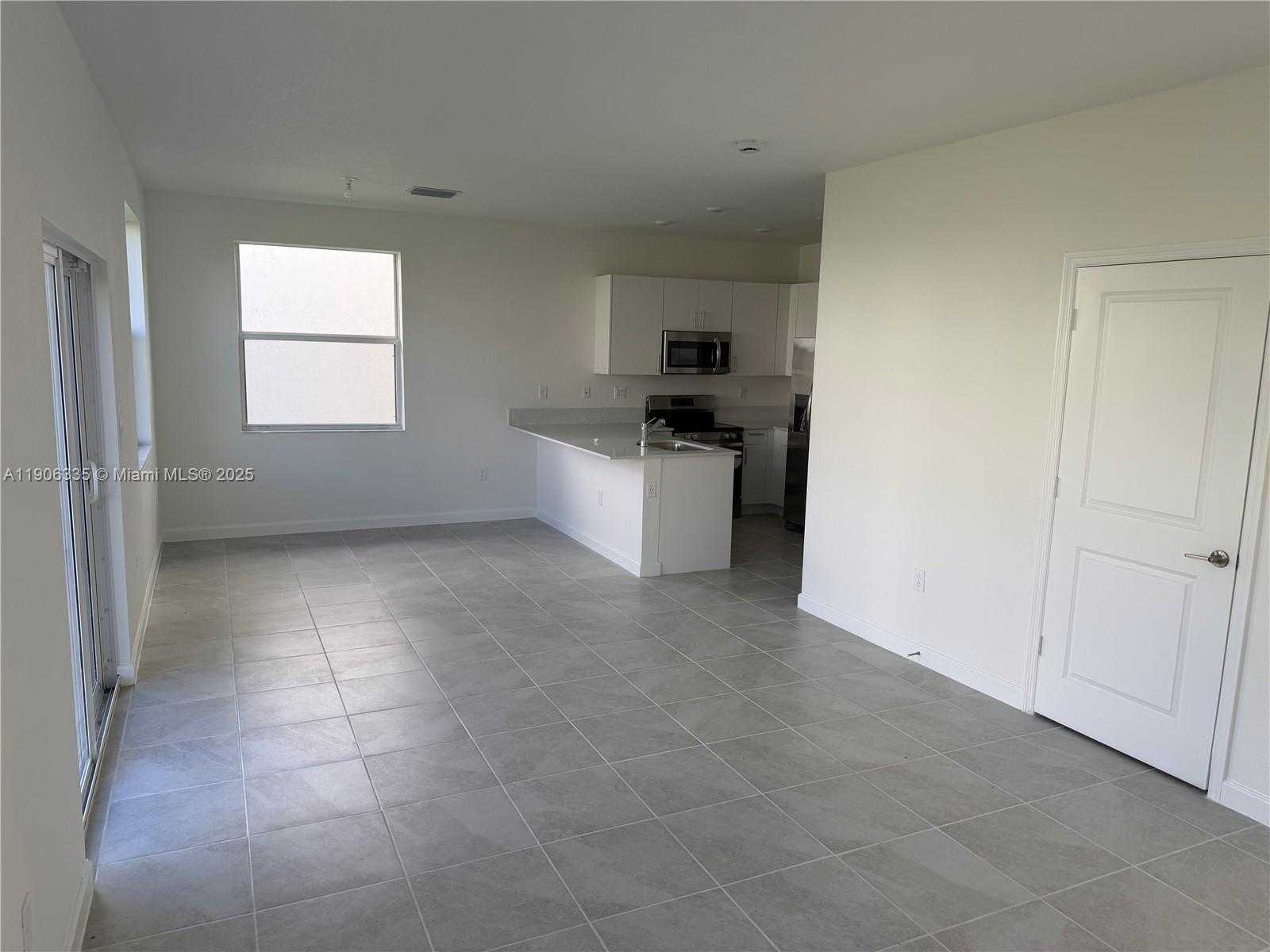 Small Image of 2426 SOUTH EAST 26 LN #2426, Homestead Number 2