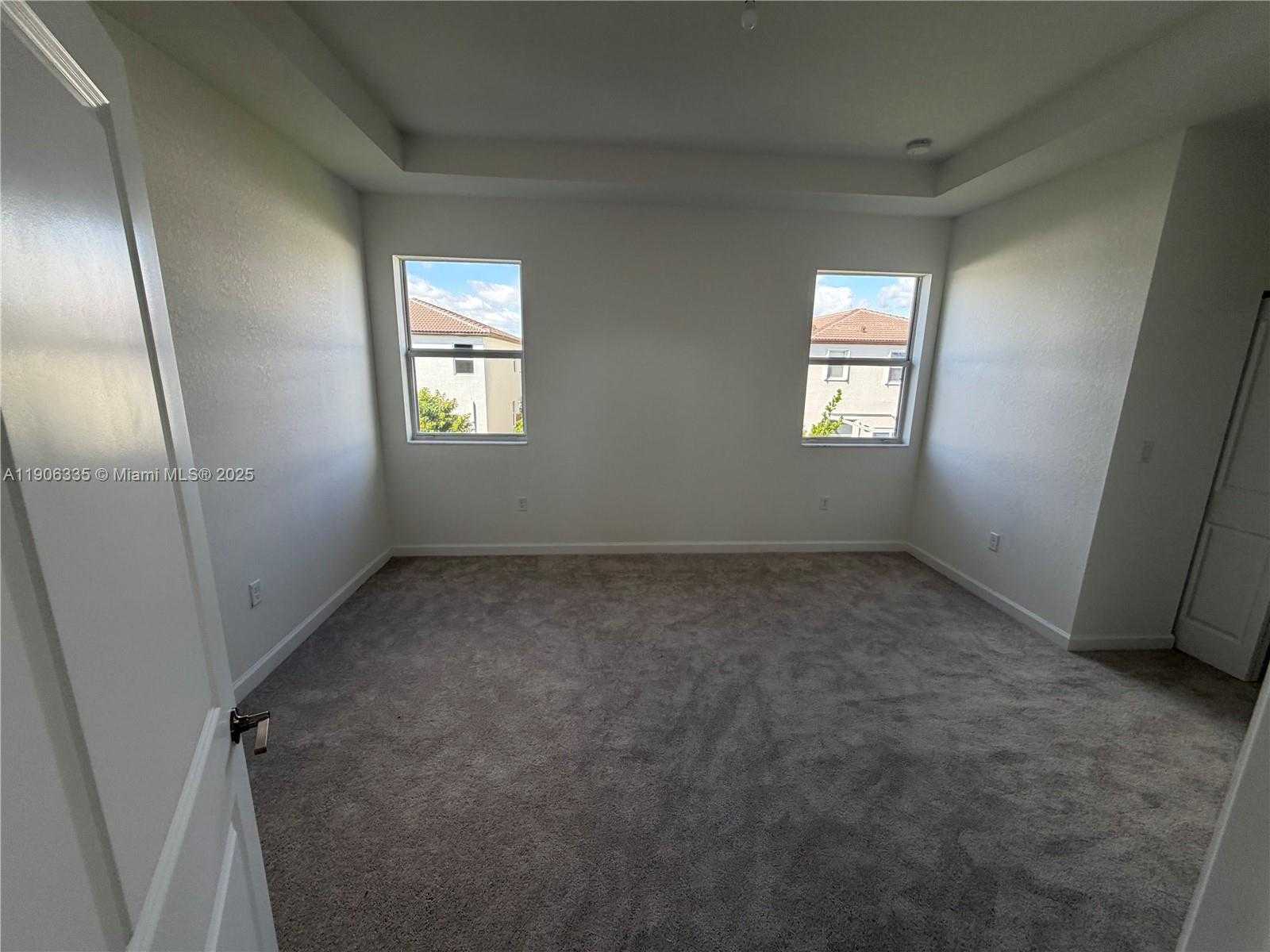 Small Image of 2426 SOUTH EAST 26 LN #2426, Homestead Number 22